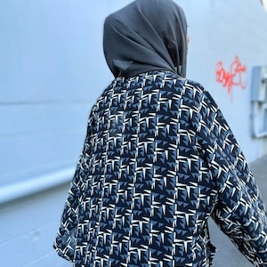 Geometric Triangle Chiffon Kimono Abaya: Open Front Caftan
