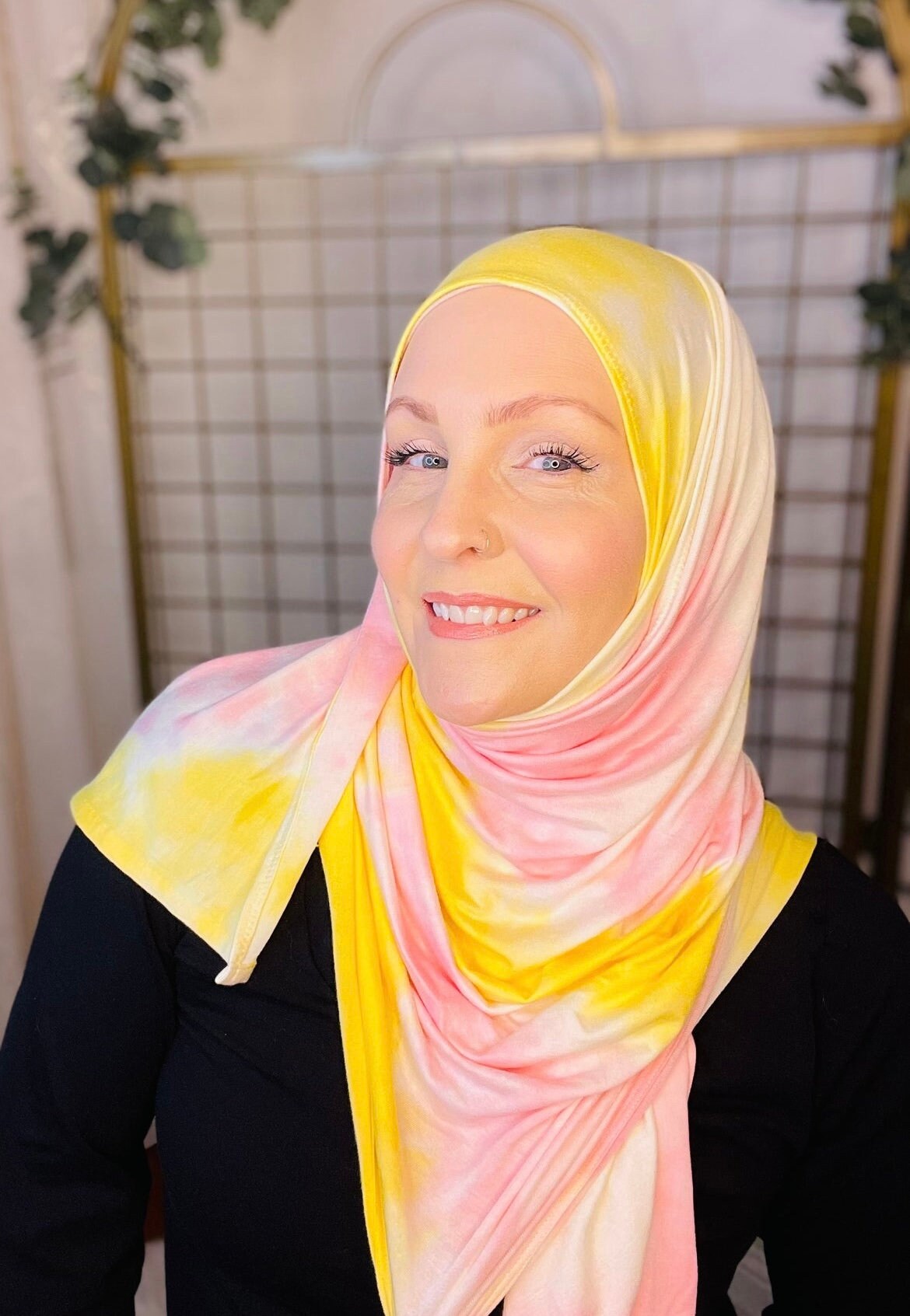 Barbie de hijab: Mulher que cria roupas muçulmanas para a boneca volta de  hiato