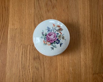 Vintage Graf von Henneberg Ilmenau Porcelain Trinket Box