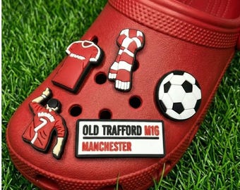 Ciondoli per scarpe ispirati allo United / Spille per zoccoli da calcio / Regalo per tifosi