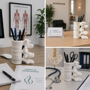 Peut inclure: Un organisateur de bureau blanc en forme de segment de colonne lombaire humaine avec trois vertèbres. Le support cylindrique présente un centre creux pour ranger stylos et crayons, avec des protubérances anatomiques réalistes sur le côté.