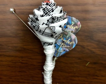 Sheet Music Fabric Boutonniere with Guitar Pick, Groom's Boutonniere, Music Lover Wedding, Music Boutonniere for Wedding, Unique Boutonnière