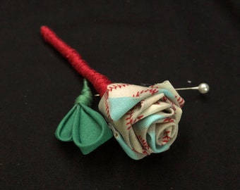 Baseball Fabric Boutonniere, Groom's Boutonniere, Baseball Theme Wedding, Baseball Boutonniere for Wedding, Unique Boutonnière