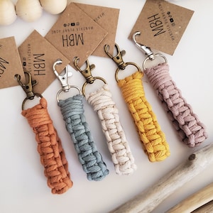 Mini Macrame Fingerlet Keychain with Lobster Claw Clasp, Flora Collection -- Boho Gift -- Recycled Cord -- Mini Wristlet Key Fob