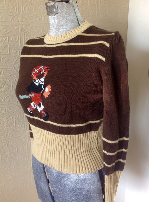 Delightful Vintage Cricket sweater!