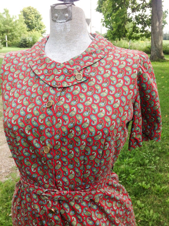 Perfect Paisley in Hot Red! 1950s Vintage Dress