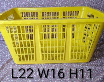 Vintage Rubbermaid Harvest Yellow Laundry Basket 1980s 22"
