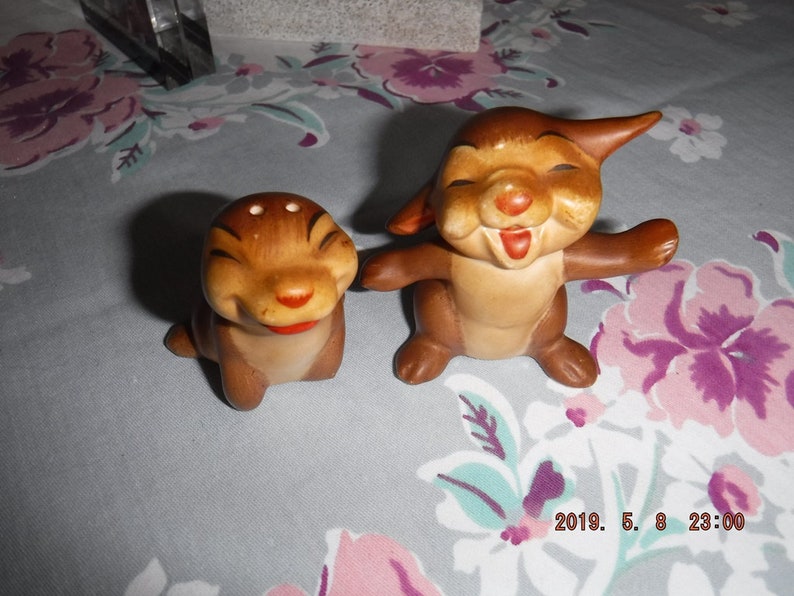 Thumper Walt Disney Goebel Germany RabbitBunny pair Cork Bottom Salt /& Pepper Set