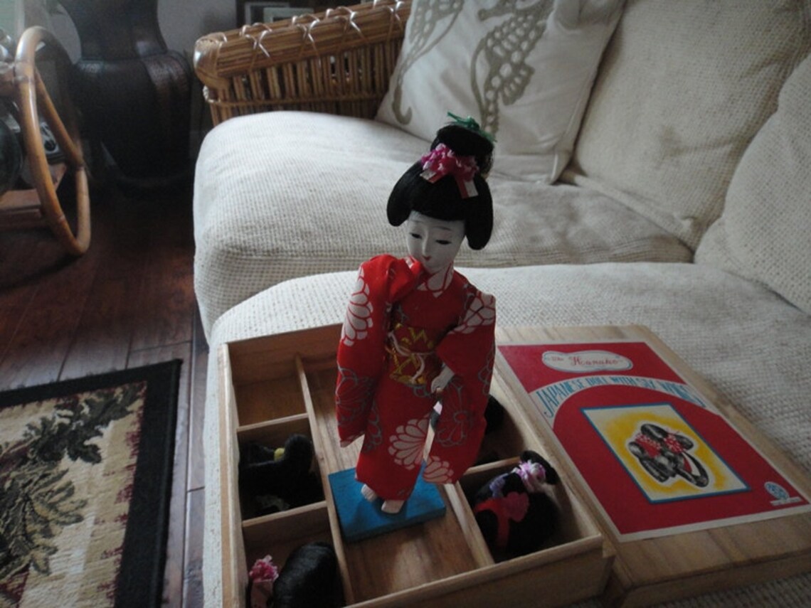 Hanako Japanese Doll With 6 Wigs 1960's Japan Etsy