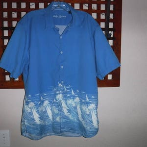 REYN SPOONER sailboats Hawaiian Aloha shirt - size L