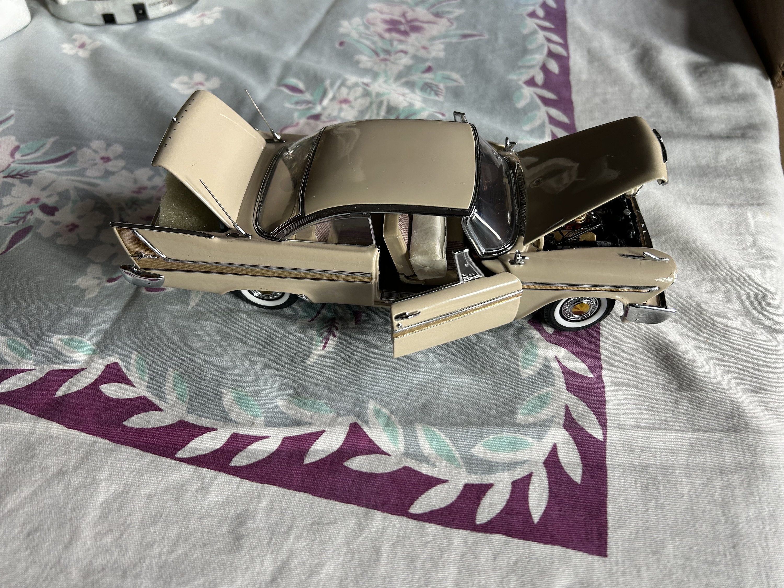 Reba McEntire Danbury Mint スタンド付き リミテッド Reba McEntire Danbury Mint スタンド付き リミテッド