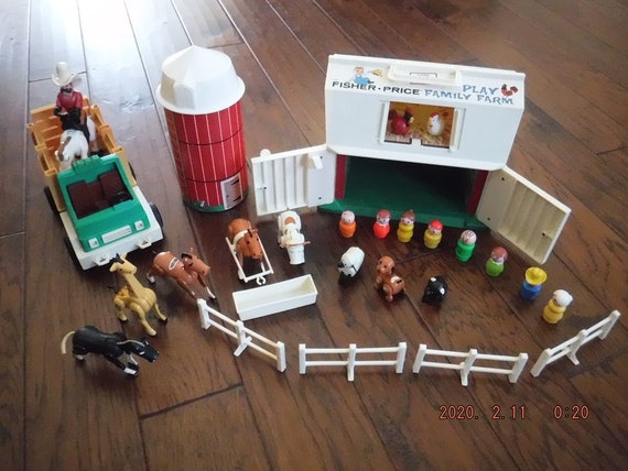 fisher price family farm 1967