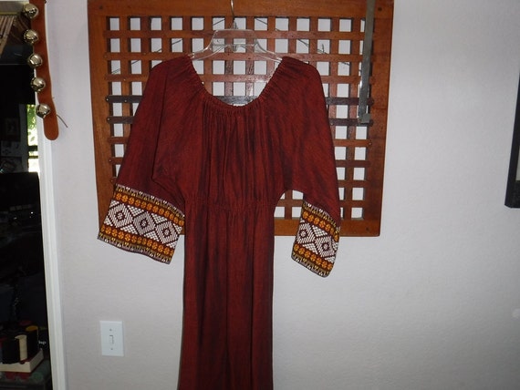 Guatemalan- 1960s- Bell Sleeves- Embroidered Cotto