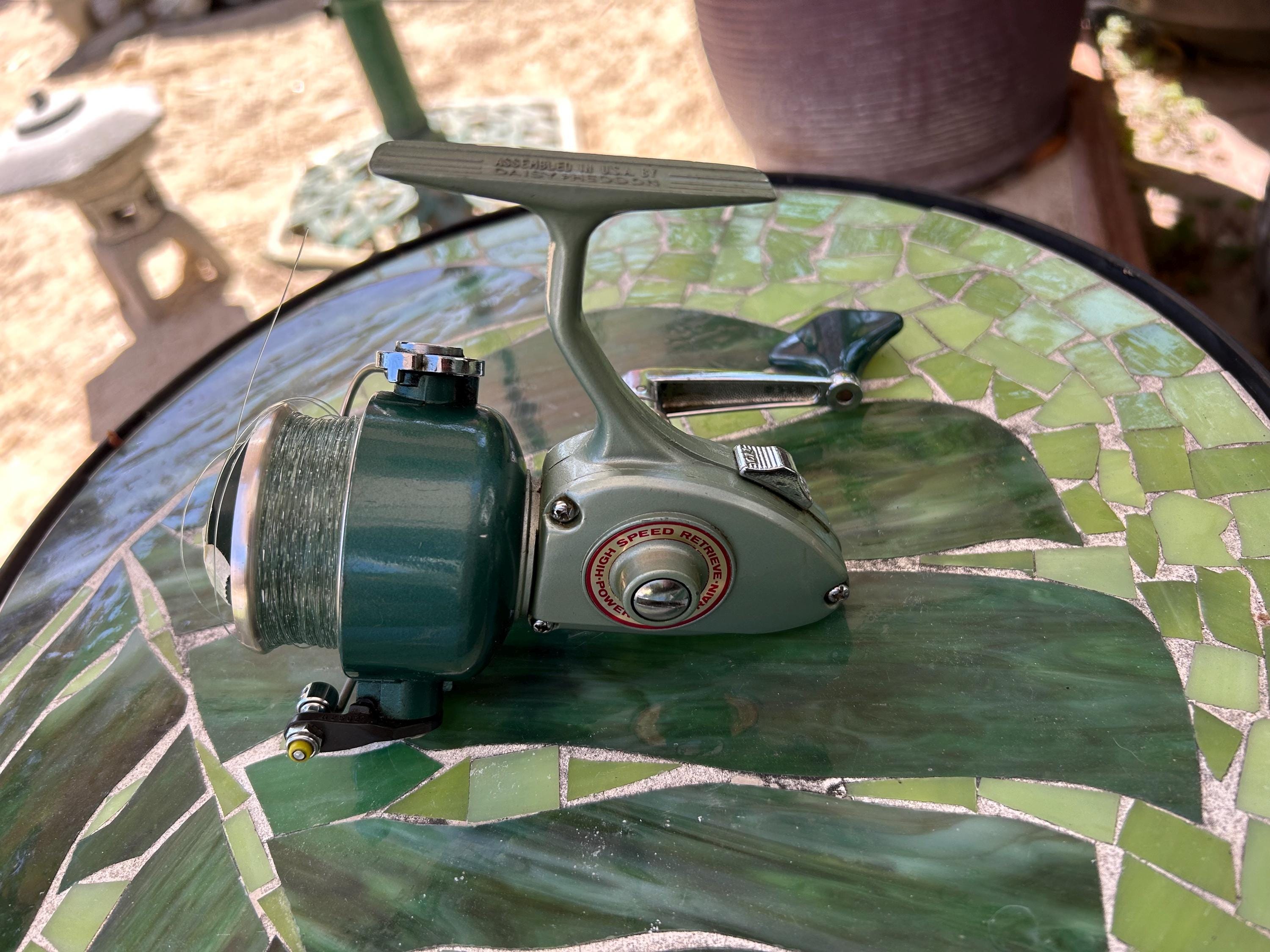 antique english fly reels Vintage Brass Fishing Reel Color:MISS STATE consistent braking power to mono leader Night Fishing: The Cure
