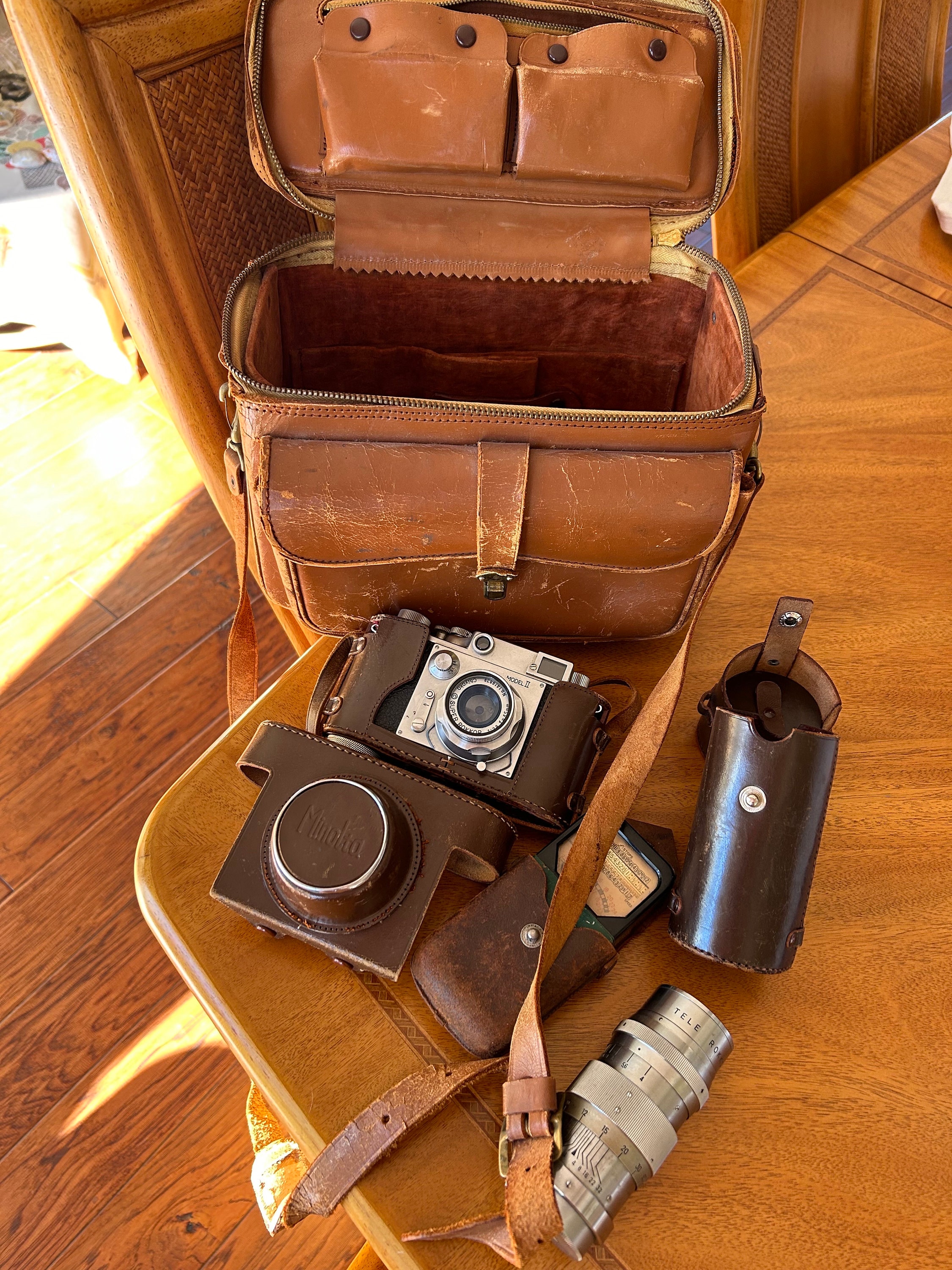 Minolta 35 Model II C.K.S. 35mm Rangefinder Camera 45 F/1.8 Super