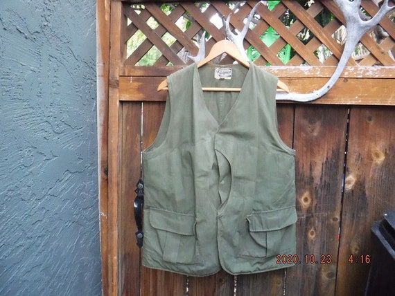 Vintage 1940s Hinson Bodyguard Garments Half Moon