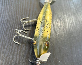 creek chub injured minnow in day-n-nite fishing lure Vintage Creek Chub Injured Minnow Fishing Lure