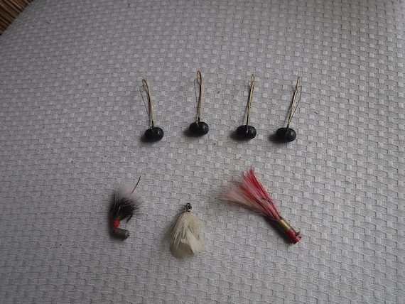Fishing Hooks With Weight Attached to Hook and Flies Homemade