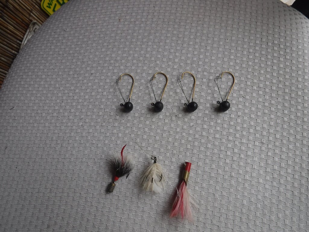 Fishing Hooks With Weight Attached to Hook and Flies Homemade