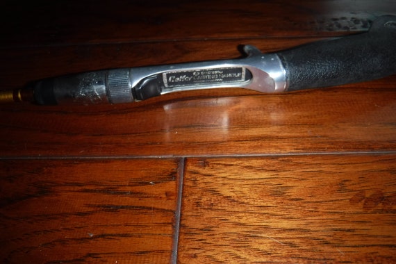 Shimano GR-01502 5' 6-15lb Graphite Casting Fishing Rod RARE