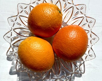 Vintage Daisy & Button Pressed Glass Serving Bowl | Starburst Sun Pattern