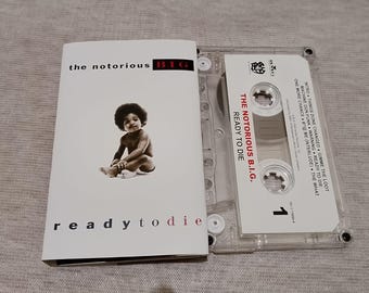 The Notorious B.I.G. – Ready to Die (Casete/Hip-Hop/Rap/Álbum clásico de 1994)