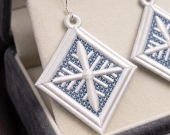 Kristallornament-Ohrring FSL Stickmuster Weihnachten Maschinenstickmuster Digitaler Download Festlicher Schmuck Design