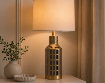 Set med 2 moderna bordslampor i guld | Minimalistisk sängbordsbelysning