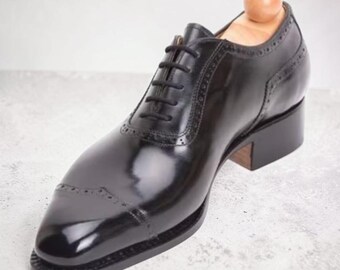 Bespoke Men's Handmade Black Leather Oxford Wingtip lace up shoe.