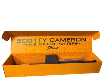 Caja de COA del prototipo de eje central Newport II 2002 de Scotty Cameron