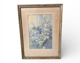 Arte de pared floral vintage enmarcado con flores azules y amarillas, marco ornamentado de 20 x 26