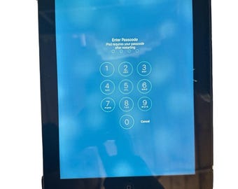 Tableta Apple iPad 1.ª generación original con código de acceso bloqueado para reparación de piezas