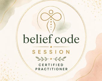 Può includere: Un design grafico circolare con il testo belief code SESSION CERTIFIED PRACTITIONER in verde scuro e oro. Il centro include un simbolo lineare dorato a forma di infinito sopra una linea tratteggiata, incorniciato da un sottile cerchio oro.