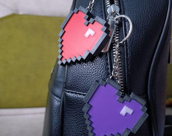 Glow in the Dark Pixel Heart Keychain – 3D Printed Gamer Charm