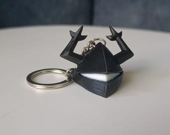 Roaring Knight Keychain – Deltarune Inspired 3D Printed Head Charm, Black and White PLA Gamer Gift