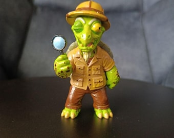 Gerson Undertale Figure, Handmade 3D Printed Old Turtle Shopkeeper Statue