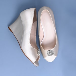 Ivory Bridal Shoes, Wedge Wedding Shoes, Vintage Bridal Wedges, Custom Wedding Shoes, Simple Wedding Wedges, Ivory Bride Shoes