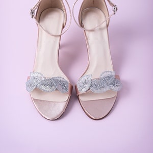 Blush Wedding Shoes, Leaf Design Shoes, Custom Wedding Shoes, Wedding Sandals, Unique Wedding Shoes, Sandal Bridal Shoes