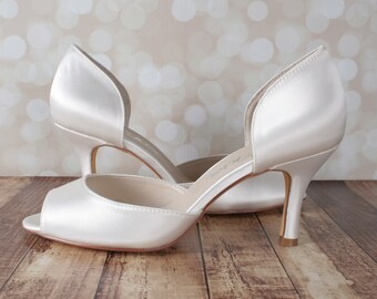 Design Your Custom Wedding Shoes by EllieWrenWeddingShoe on Etsy