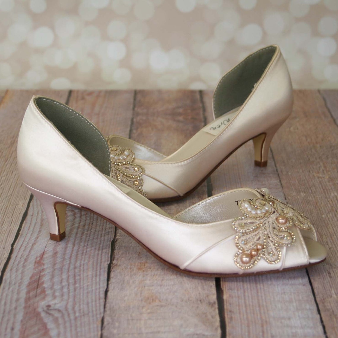champagne shoes with ivory wedding dress