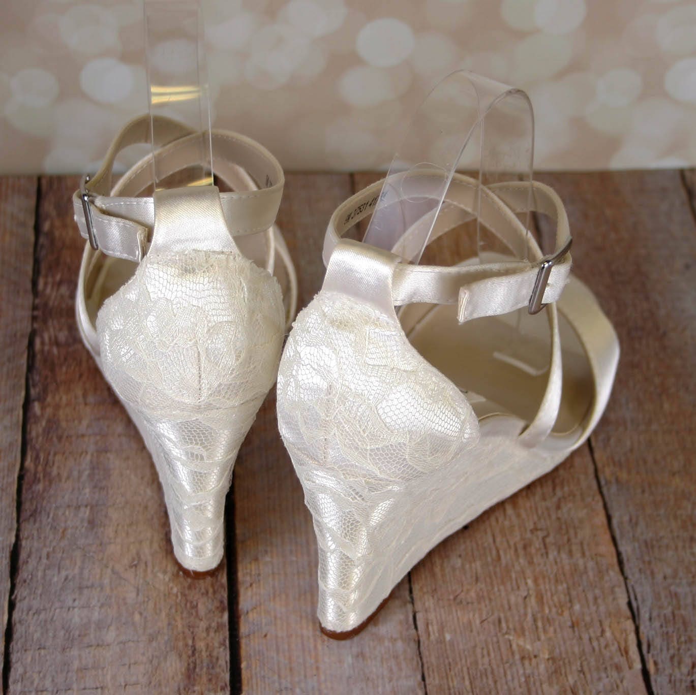 womens lace wedding shoes