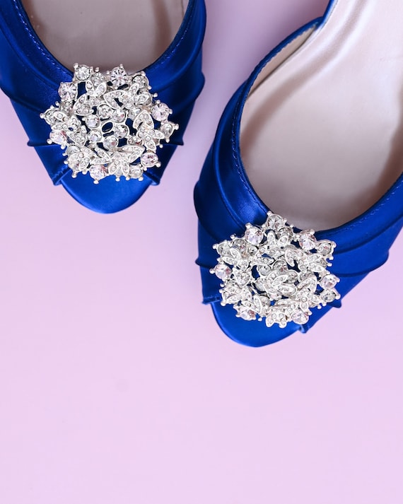 Bridal Wedding Shoes with Diamante on Starfish Over Beach Background Stock  Photo - Image of accessory, heel: 70435136