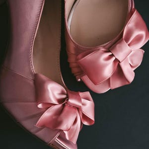 Simple Bridal Shoes, Pink Shoes for Bride, Custom Wedding Shoes, Bow Shoes for Bride, Pink Bow Shoes, High Heel Wedding Heels
