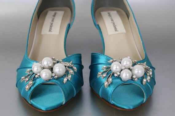 turquoise wedding shoes for bride