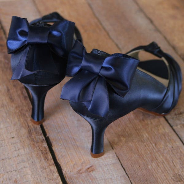 navy heels for wedding