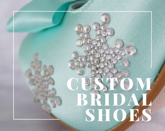 Custom Bridal Shoes, Winter Wedding Shoes, Snowflake Bridal Shoes, Snowflake Wedding Heels, Winter Shoes for Bride, Winter Themed Wedding