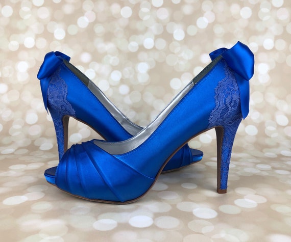 blue wedding shoes for bride