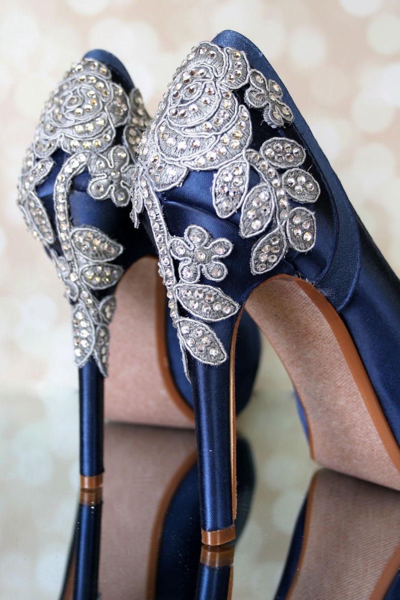 navy blue wedding shoes for bride