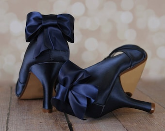 Navy Blue Wedding Shoes, Low Heel, Blue Bridal Accessories, Bow Wedding Shoes, Navy Blue Shoes, Custom Wedding Shoes