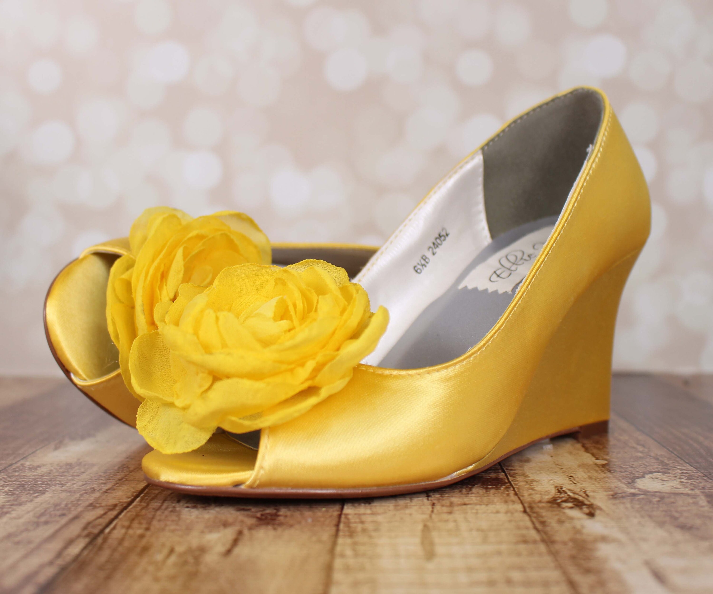 yellow heels for wedding